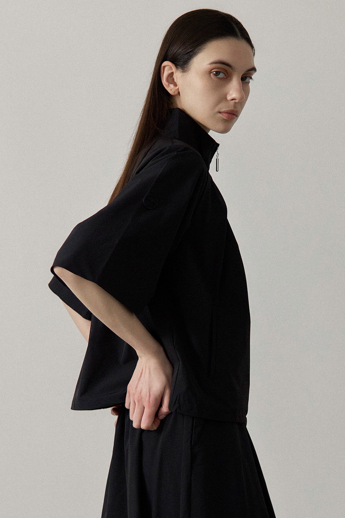 ALTER LIGHT JACKET - Black