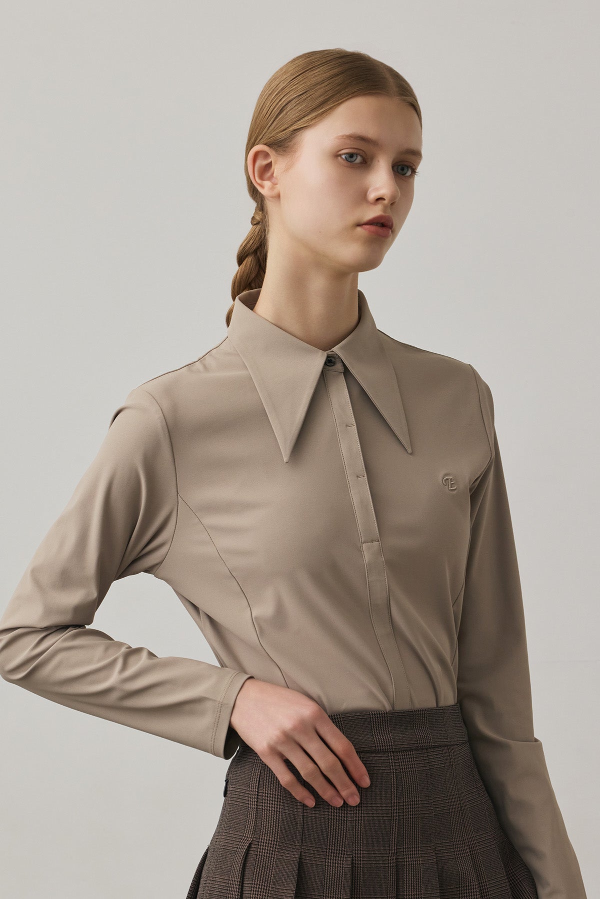 CLASSIC COLLAR SHIRT TOP - Beige