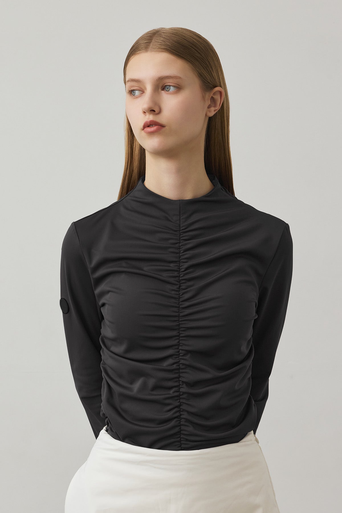 GATHER STRETCH TOP - Black