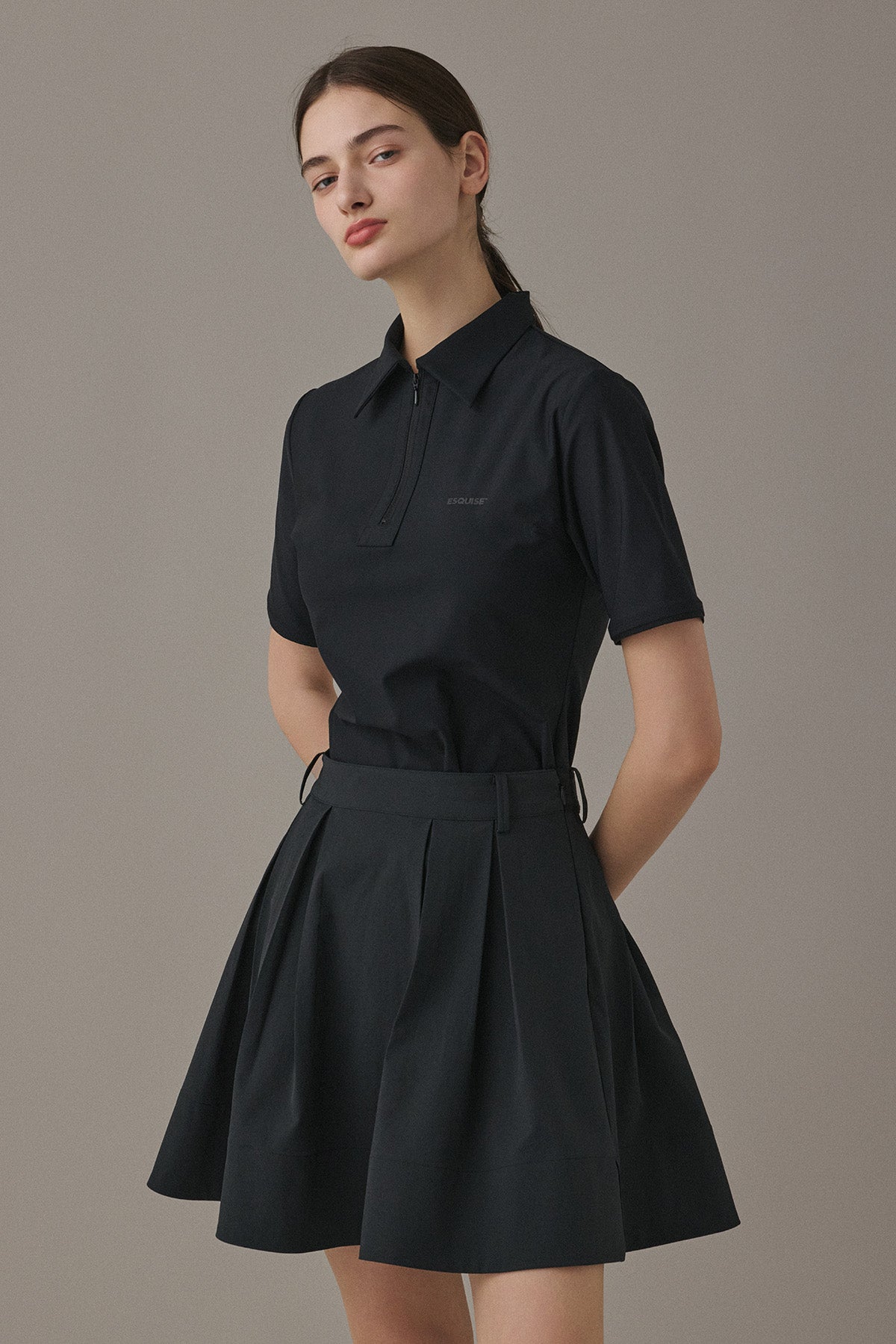 ROMAN FLARE SKIRT - Black