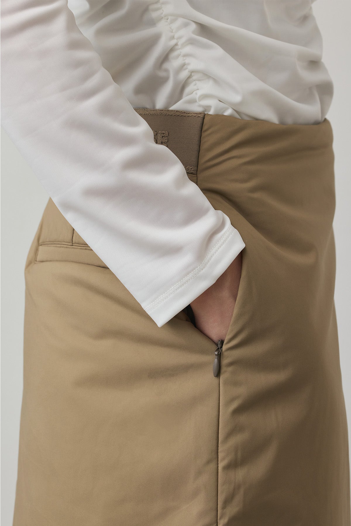 SOFT FEEL WARM SKIRT - Beige