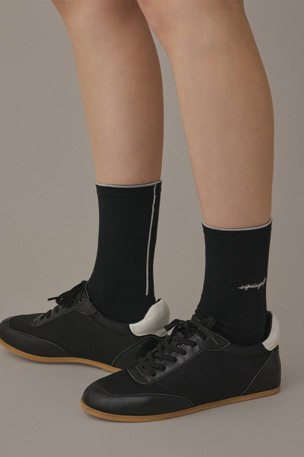 ROW MIDDLE SOCKS - Black