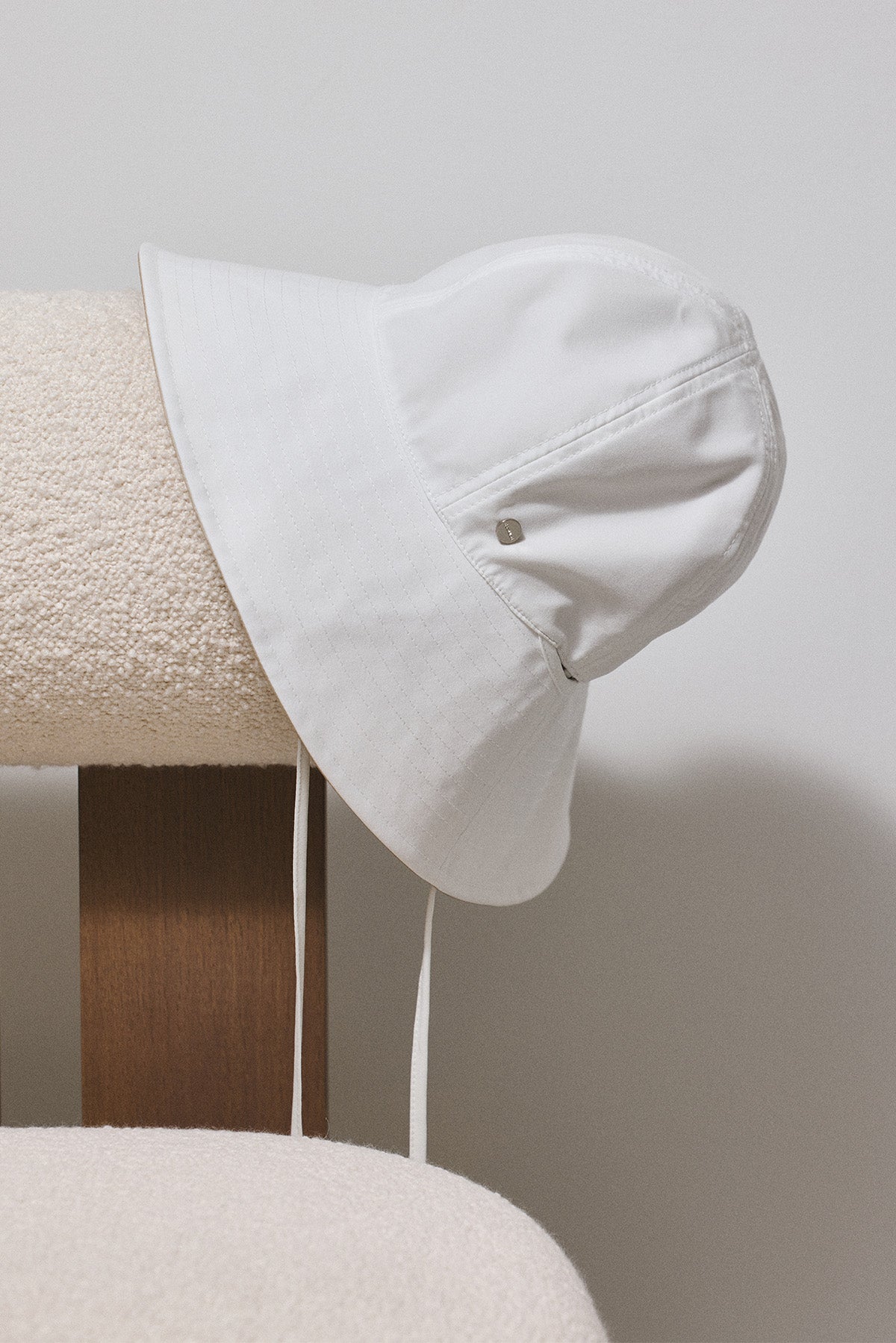 AMBIENT SUN HAT - White