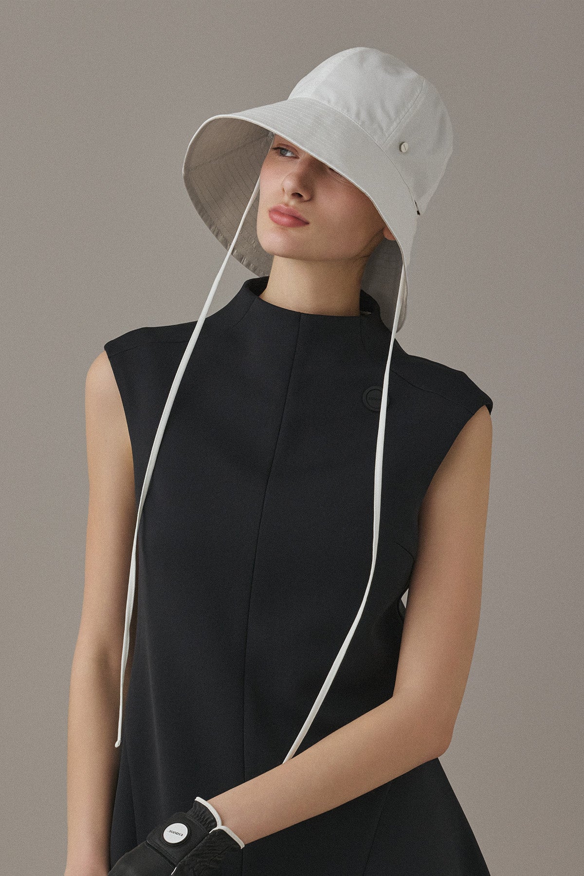 AMBIENT SUN HAT - White