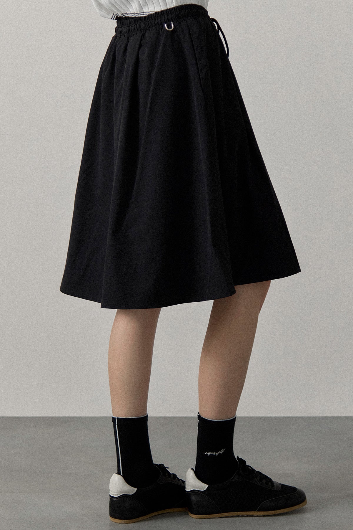 ALTER MIDI SKIRT - Black
