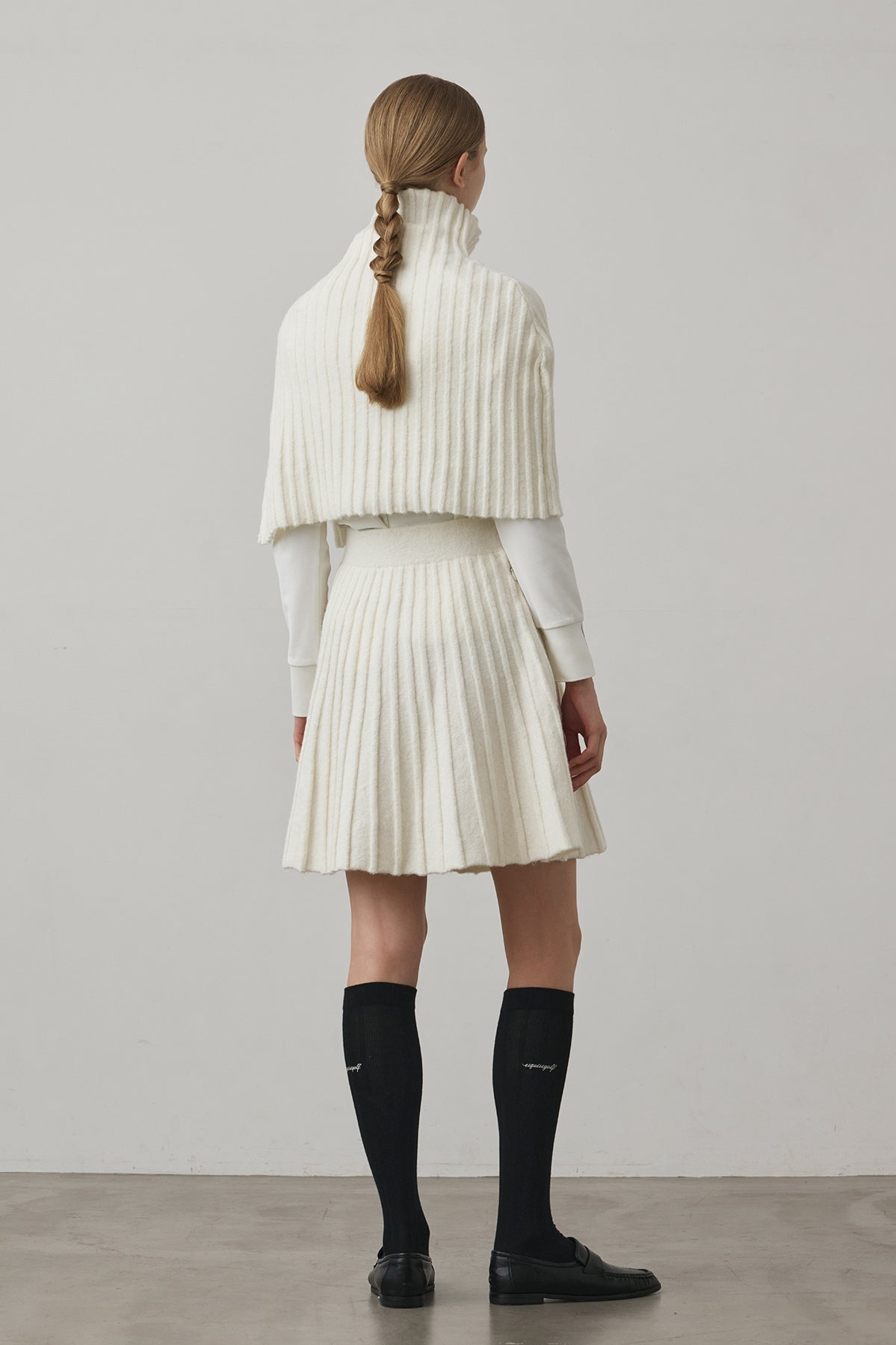 ECO-KNIT RIBBED CAPE - White