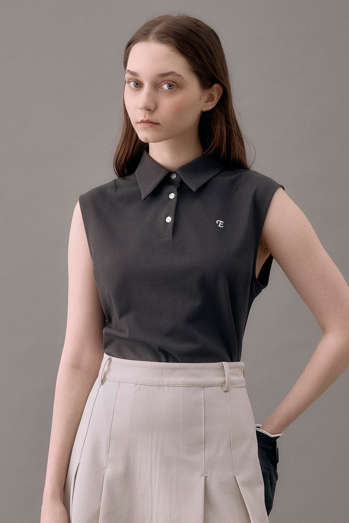 CLASSIC PIQUE SLEEVELESS TOP - Brown