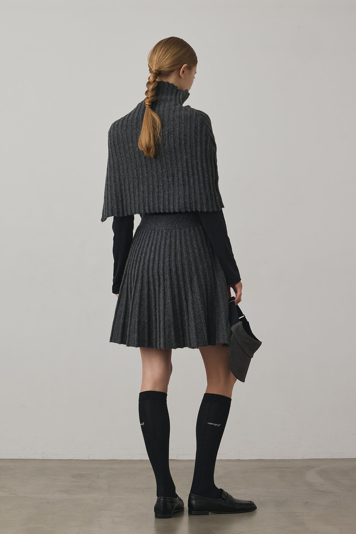 ECO-KNIT RIBBED CAPE - Gray