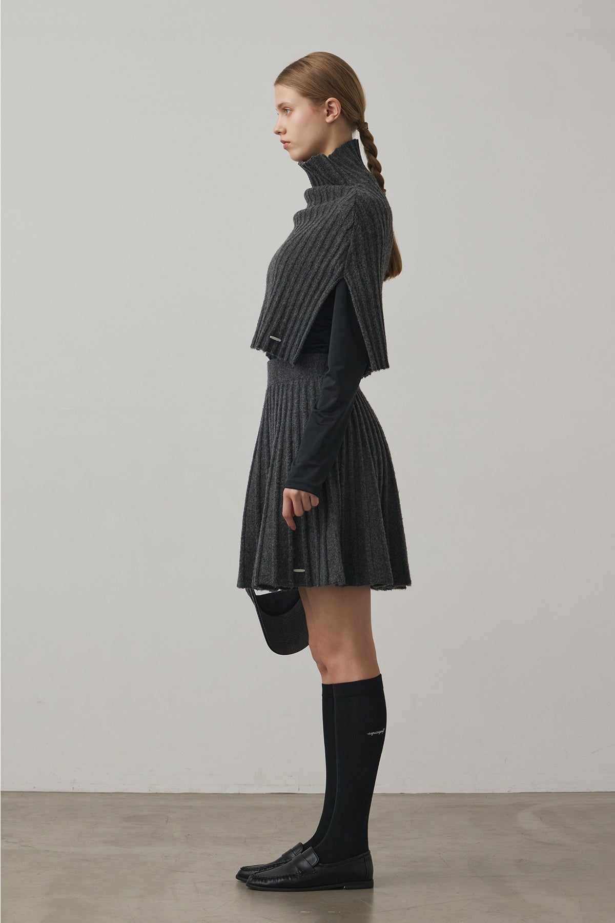 ECO-KNIT RIBBED CAPE - Gray