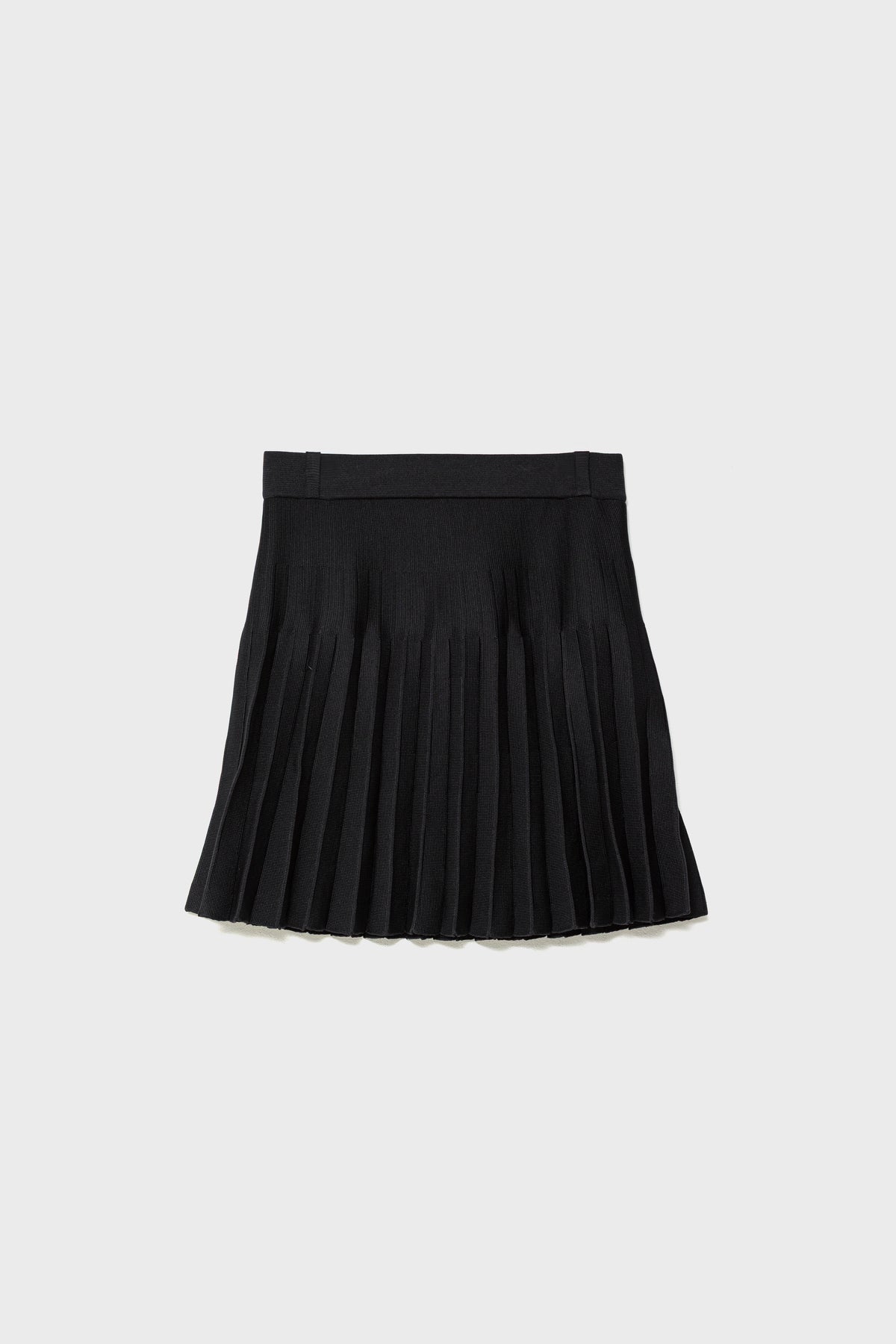 RECYCLED SMOOTH-KNIT PLEATS - Black