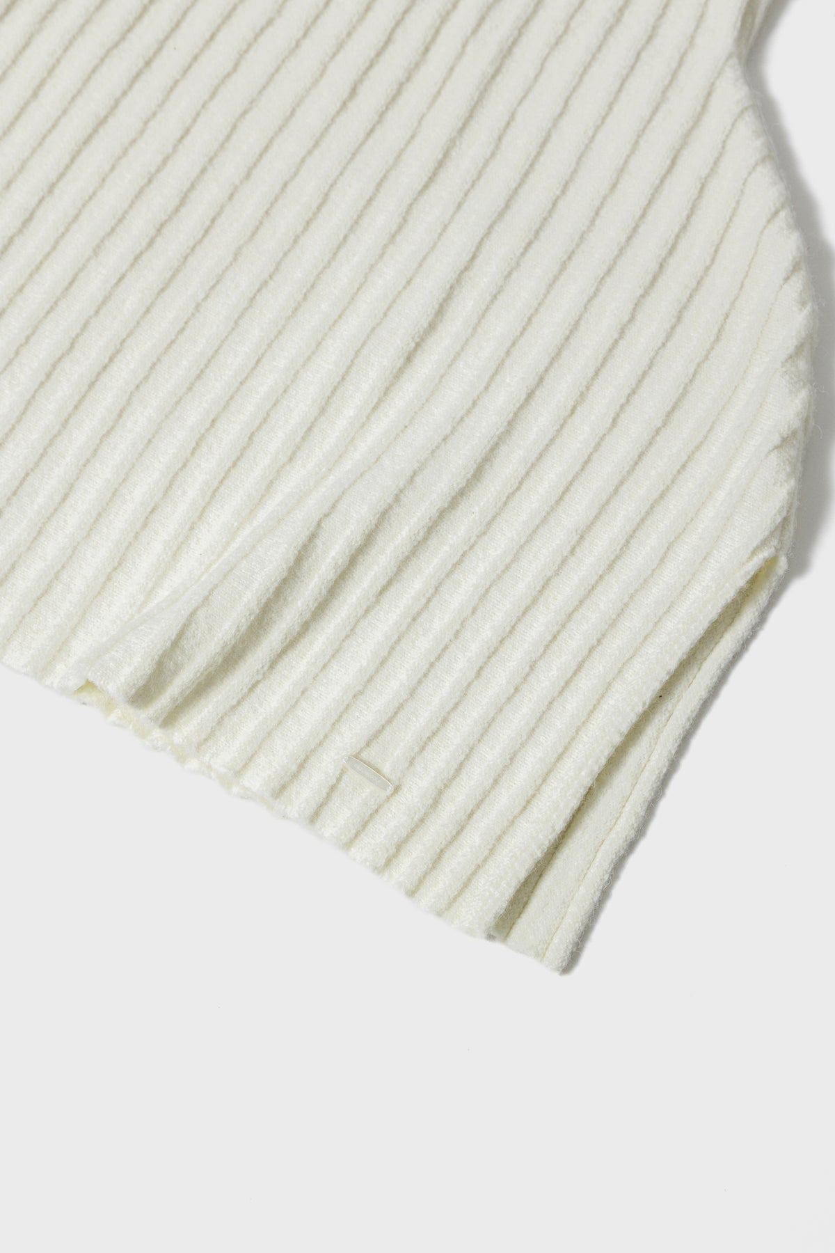 ECO-KNIT RIBBED CAPE - White