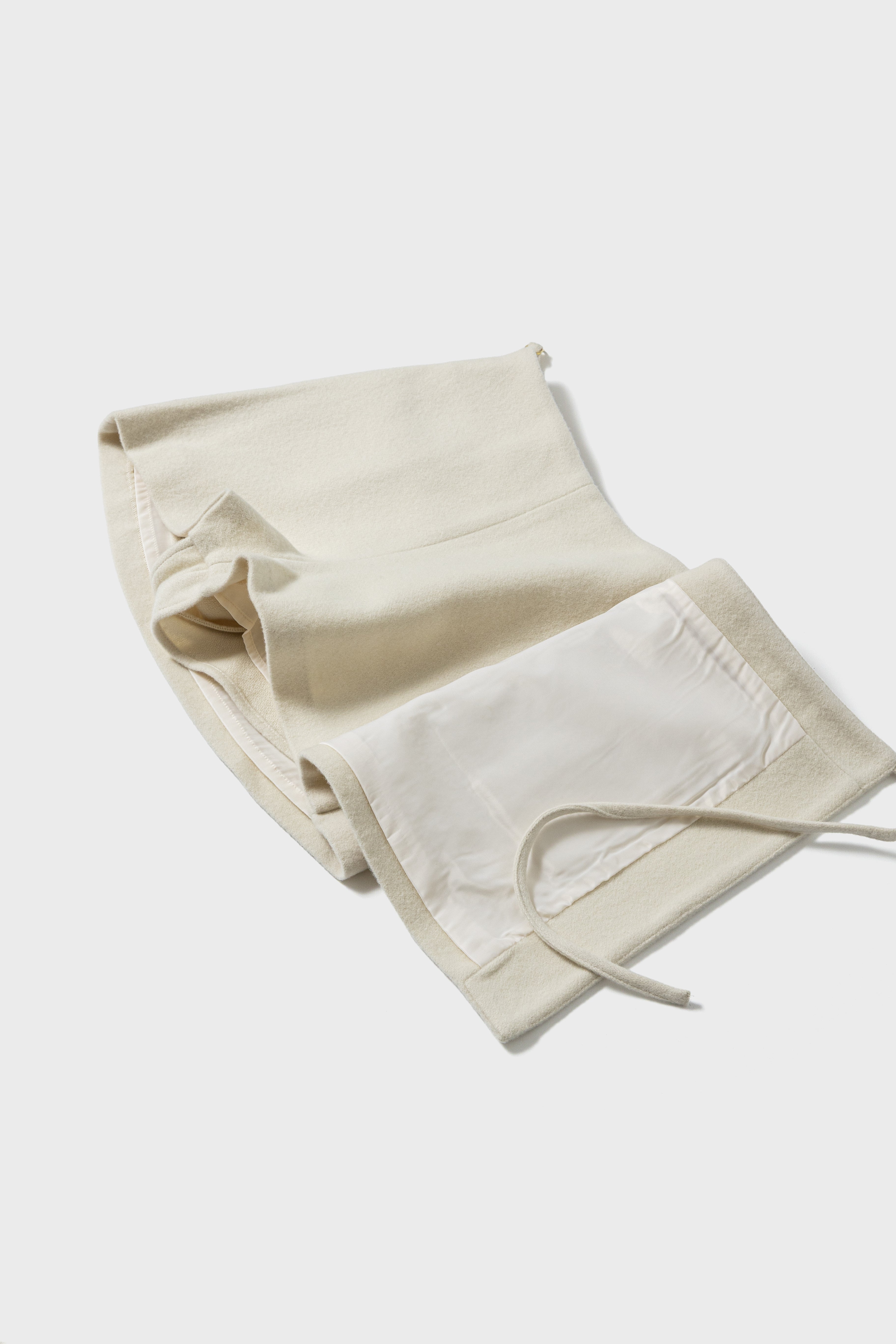 CLOUD WOOL WRAP SKIRT - Cream