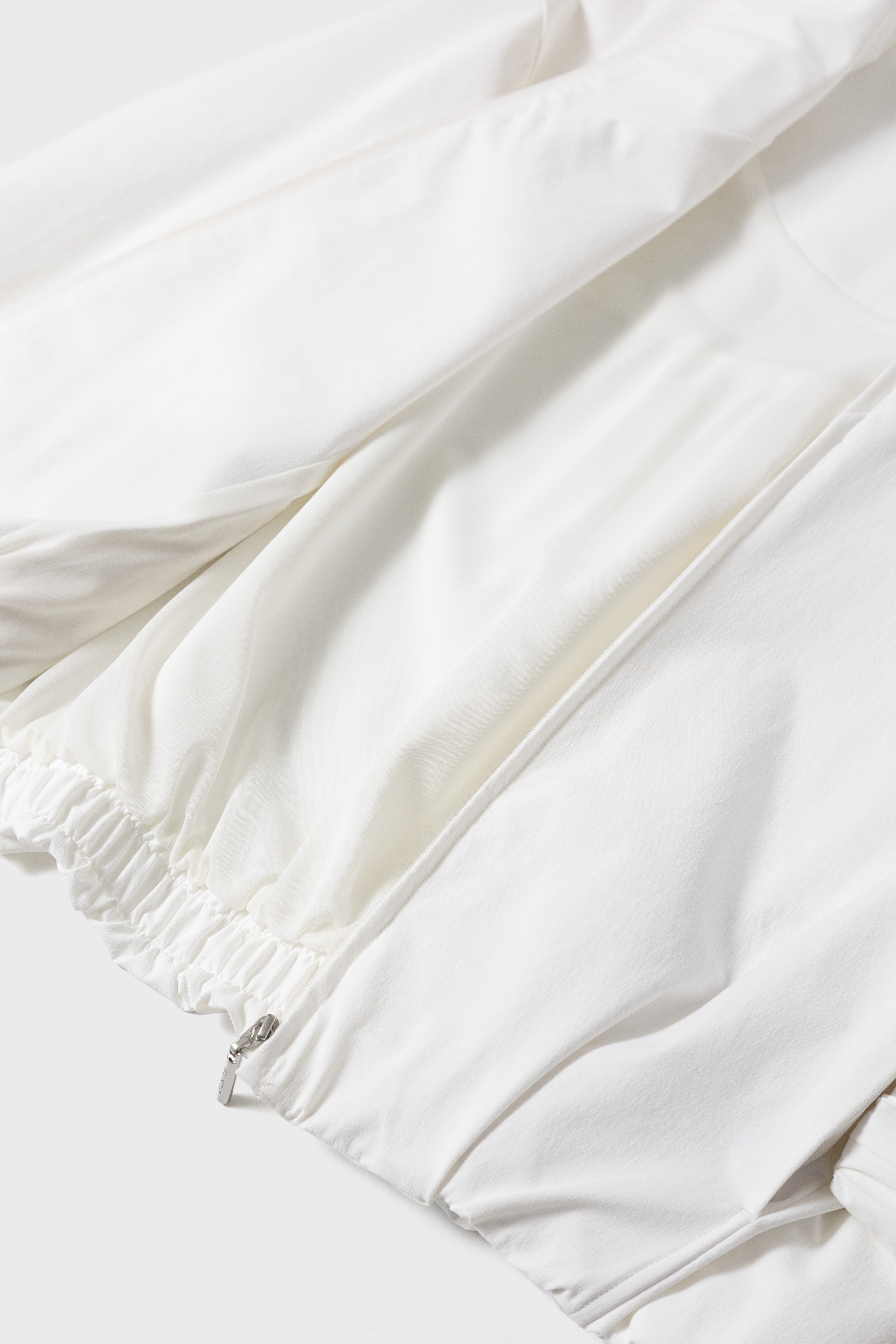 NYLON EFFORTLESS JKT - White
