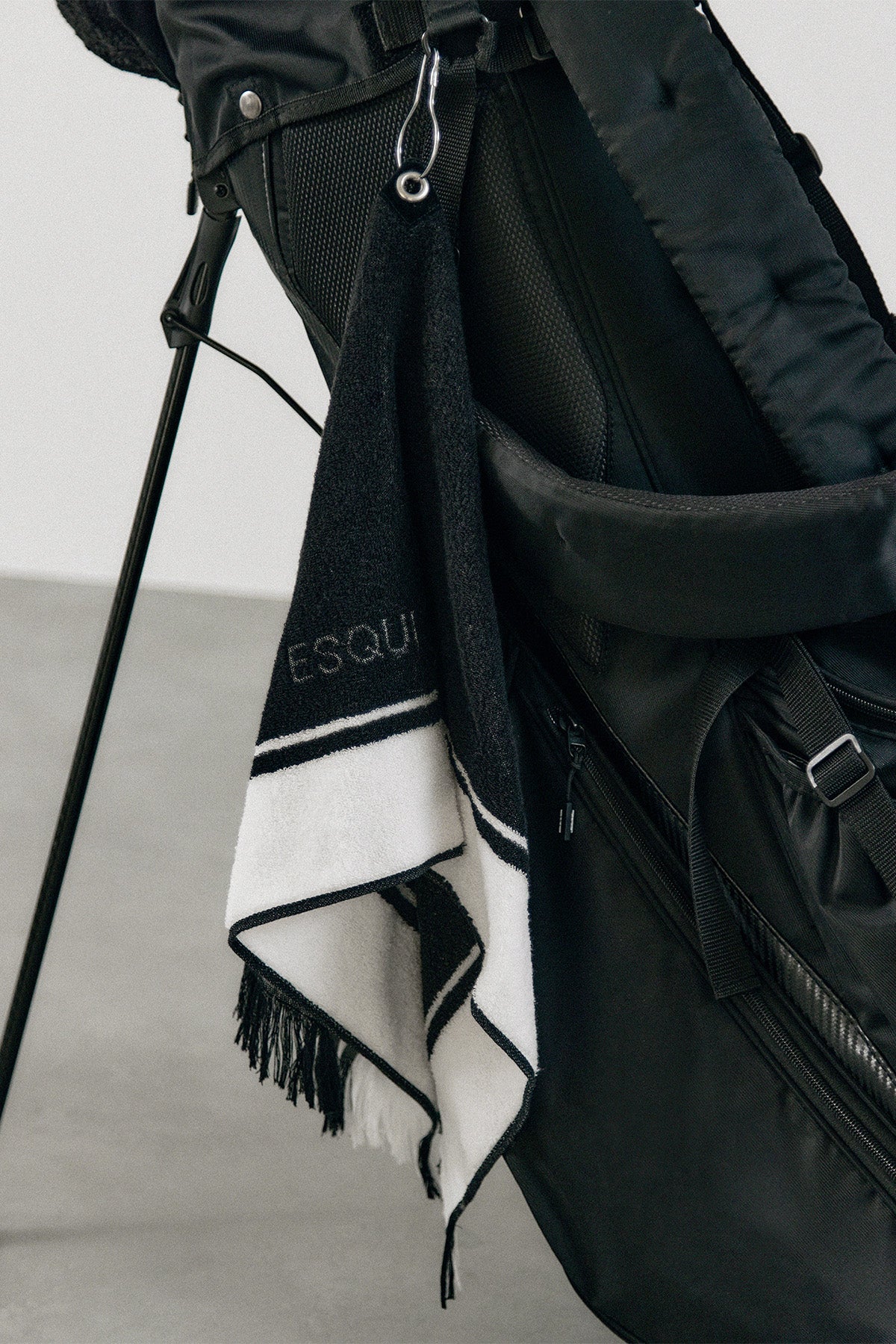 BICOLOR TOWEL - Black x White