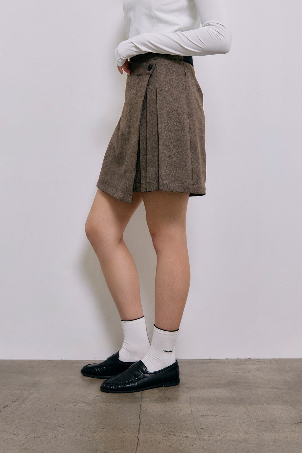 SIDE PLEATS TWILL SKIRT - Brown