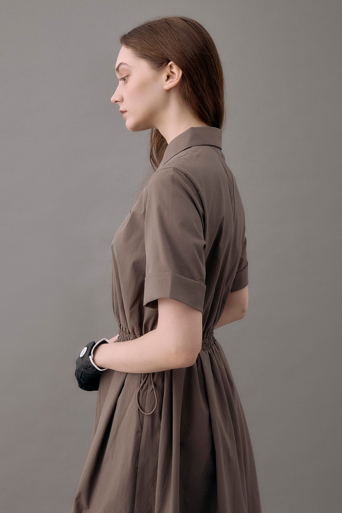 DRAWSTRING SHIRT DRESS - Brown