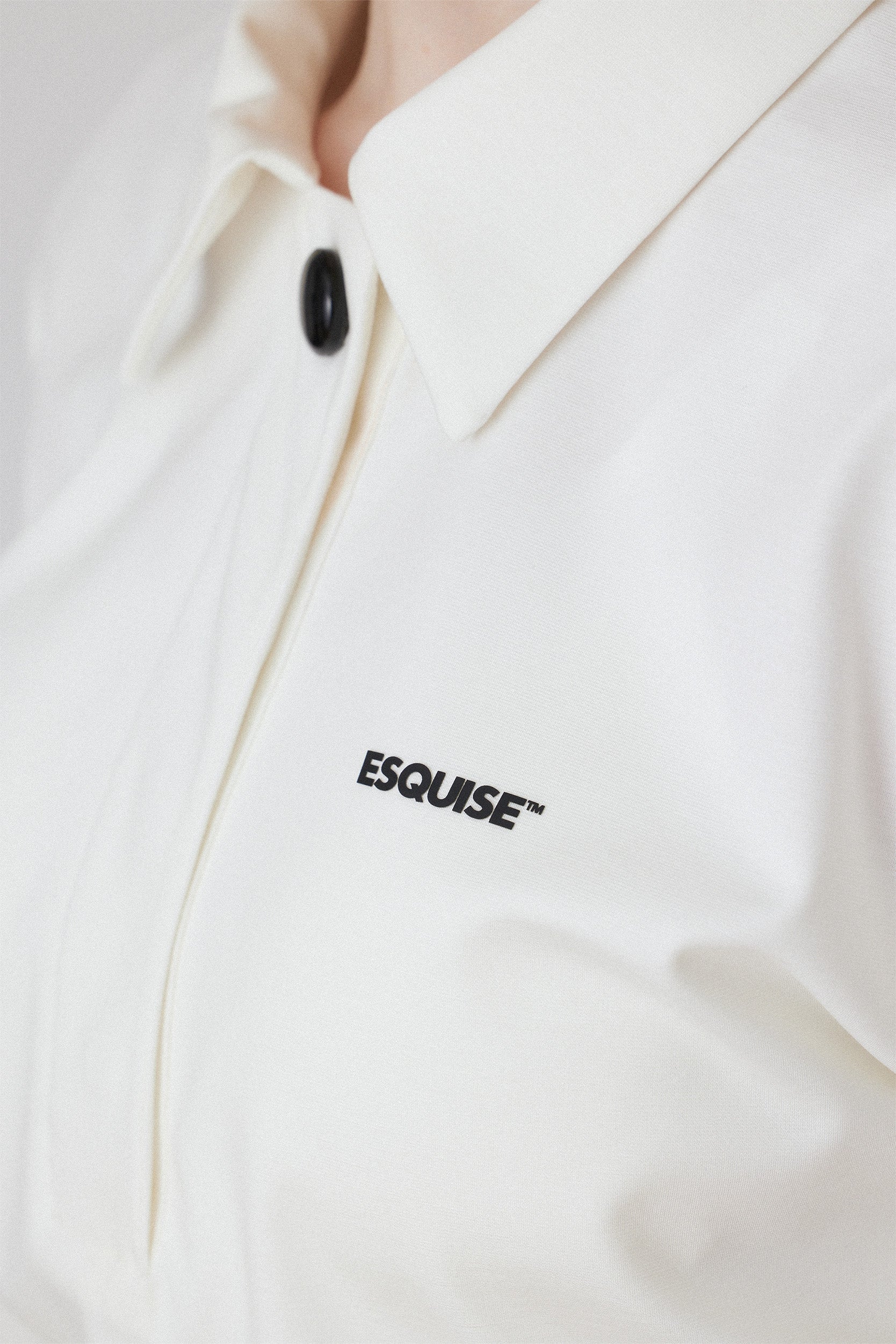 THE ESSENCE POLO - White