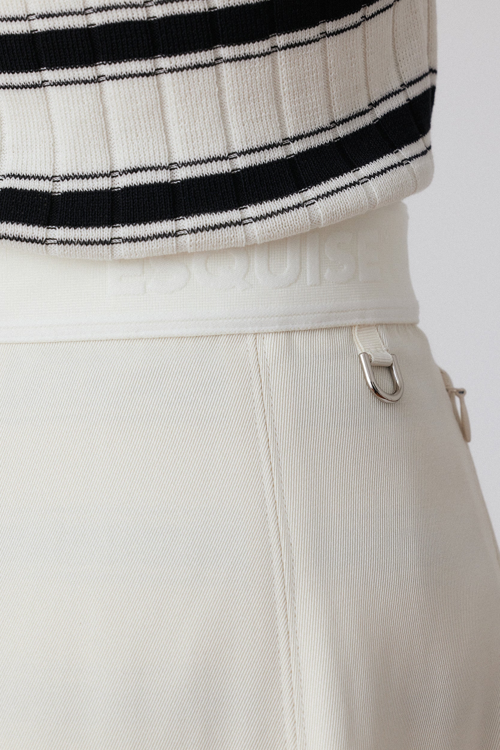 MINIMAL FLARE SKIRT - Cream