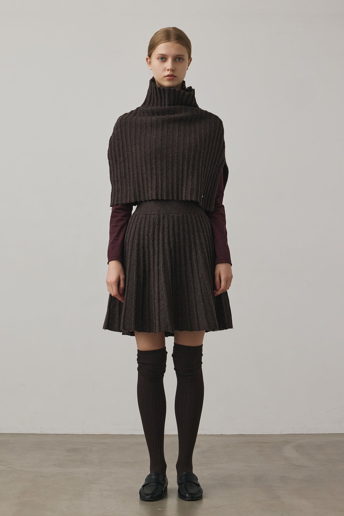 ECO-KNIT RIBBED CAPE - Brown
