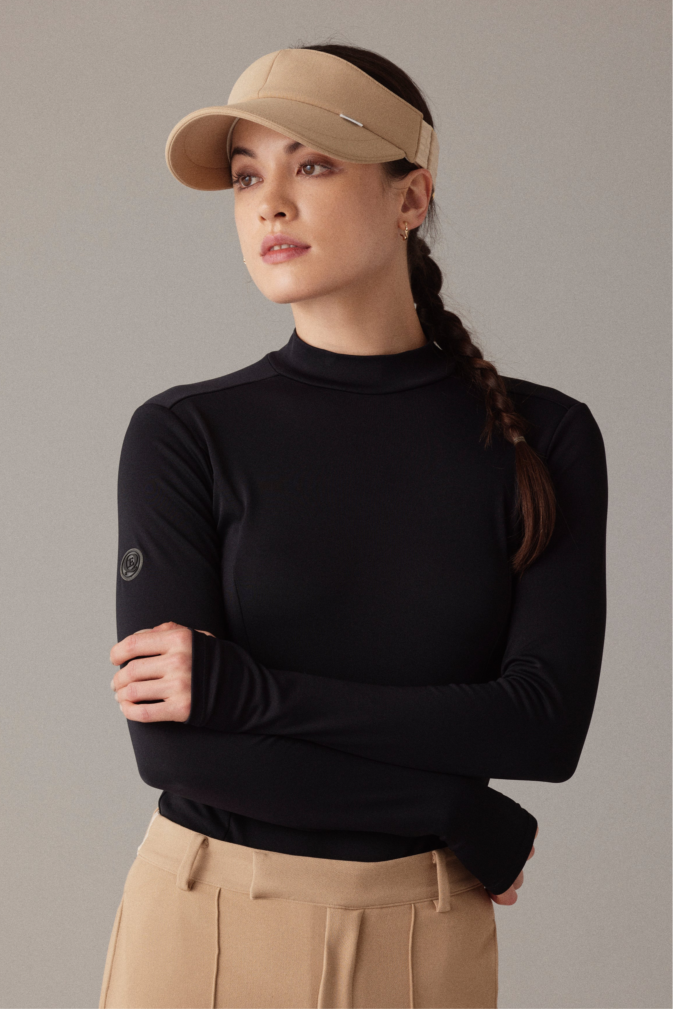 SLEEK + CHIC - Black