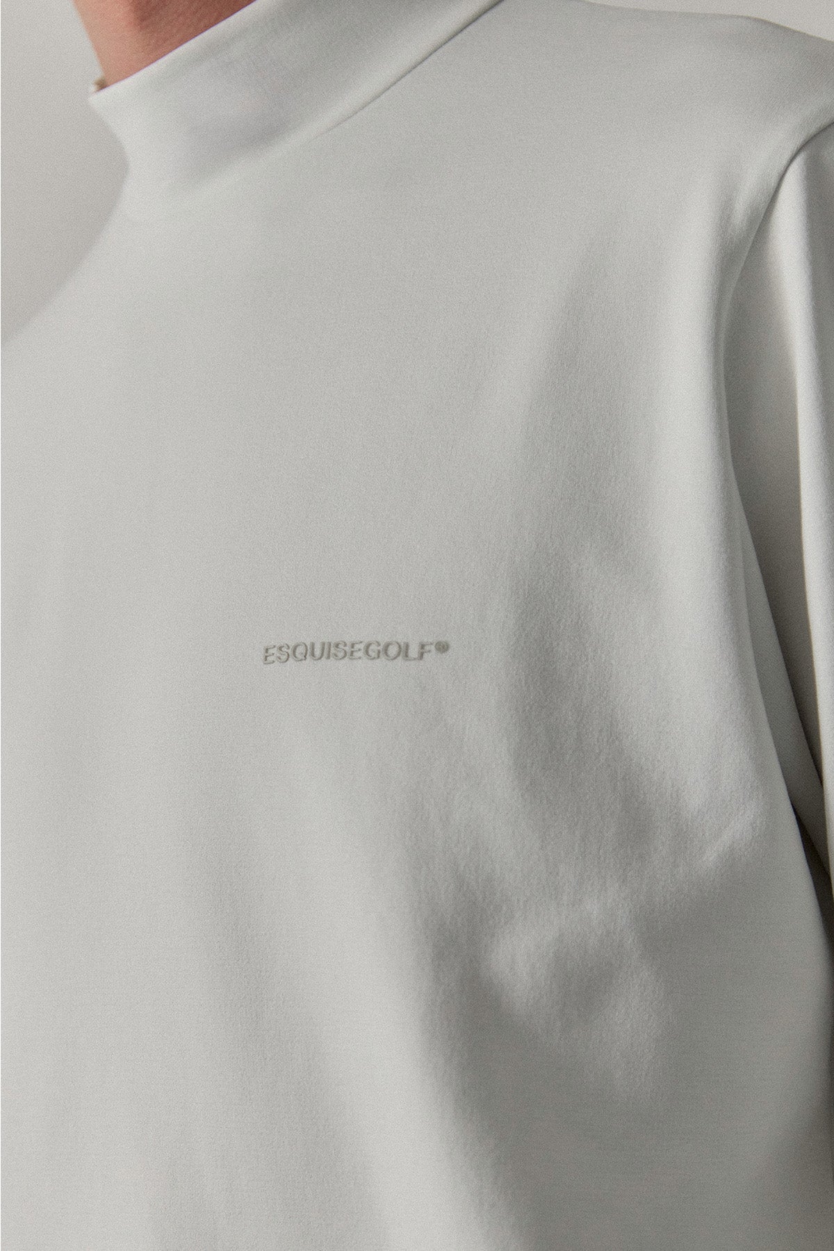 RELAXED STRETCH MOCKNECK - White