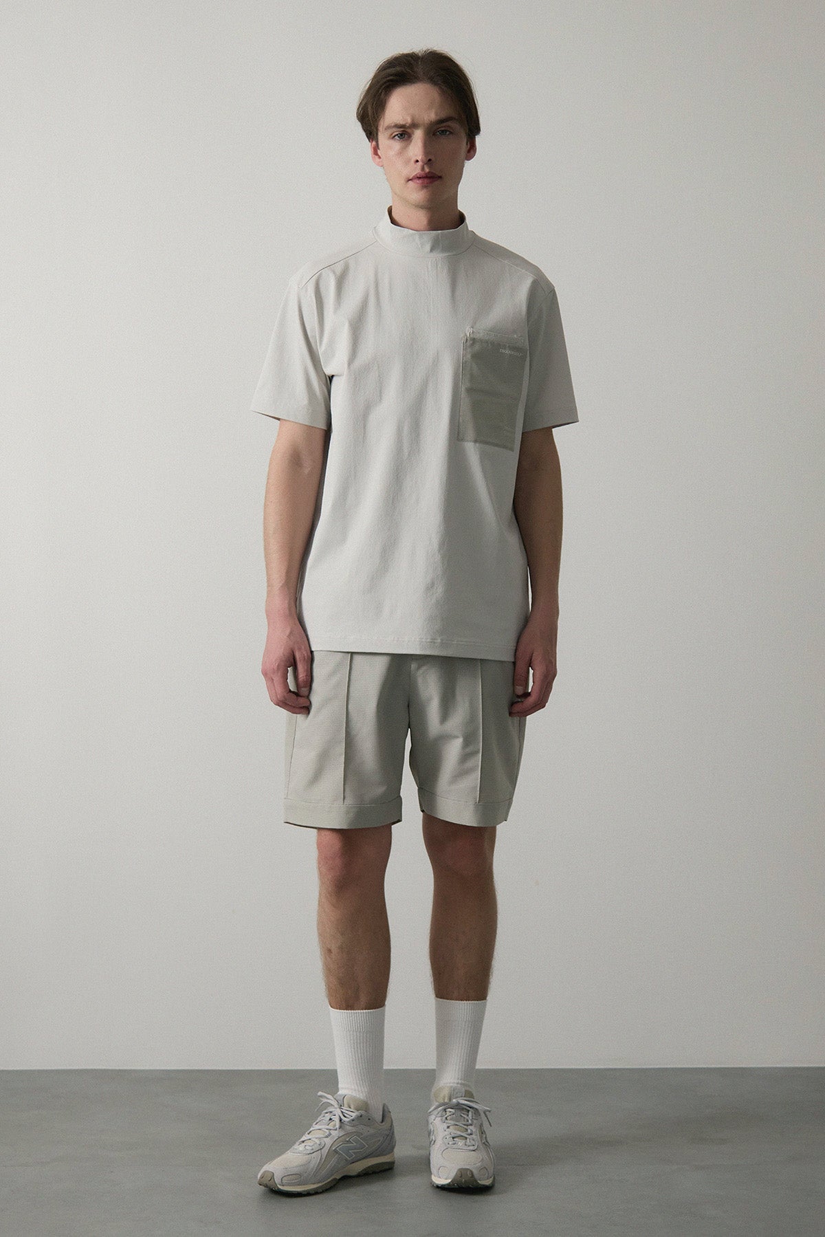 UTILITY POCKET MOCKNECK - Beige