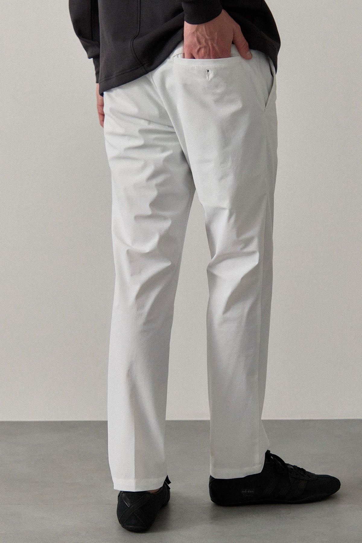 COOL-TOUCH GOLF PANTS - White
