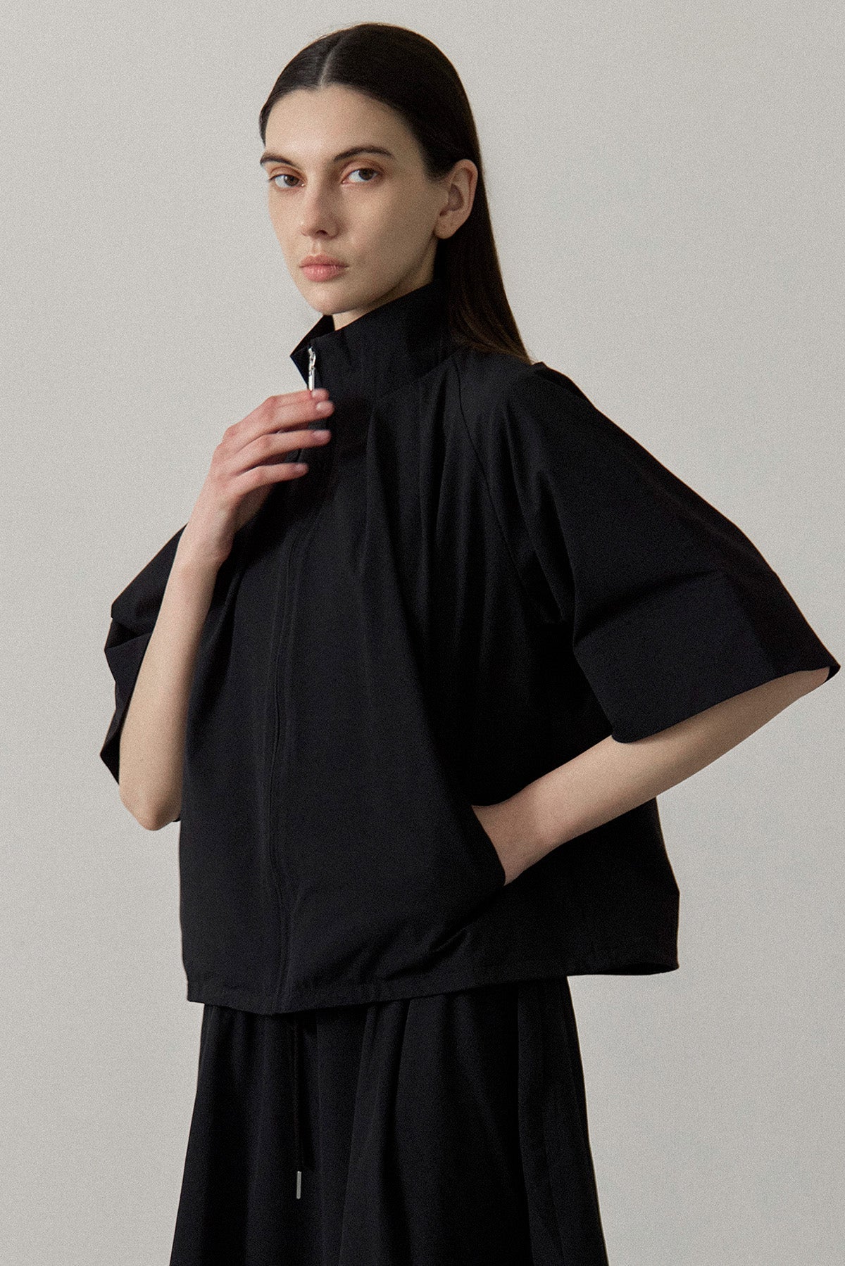 ALTER LIGHT JACKET - Black