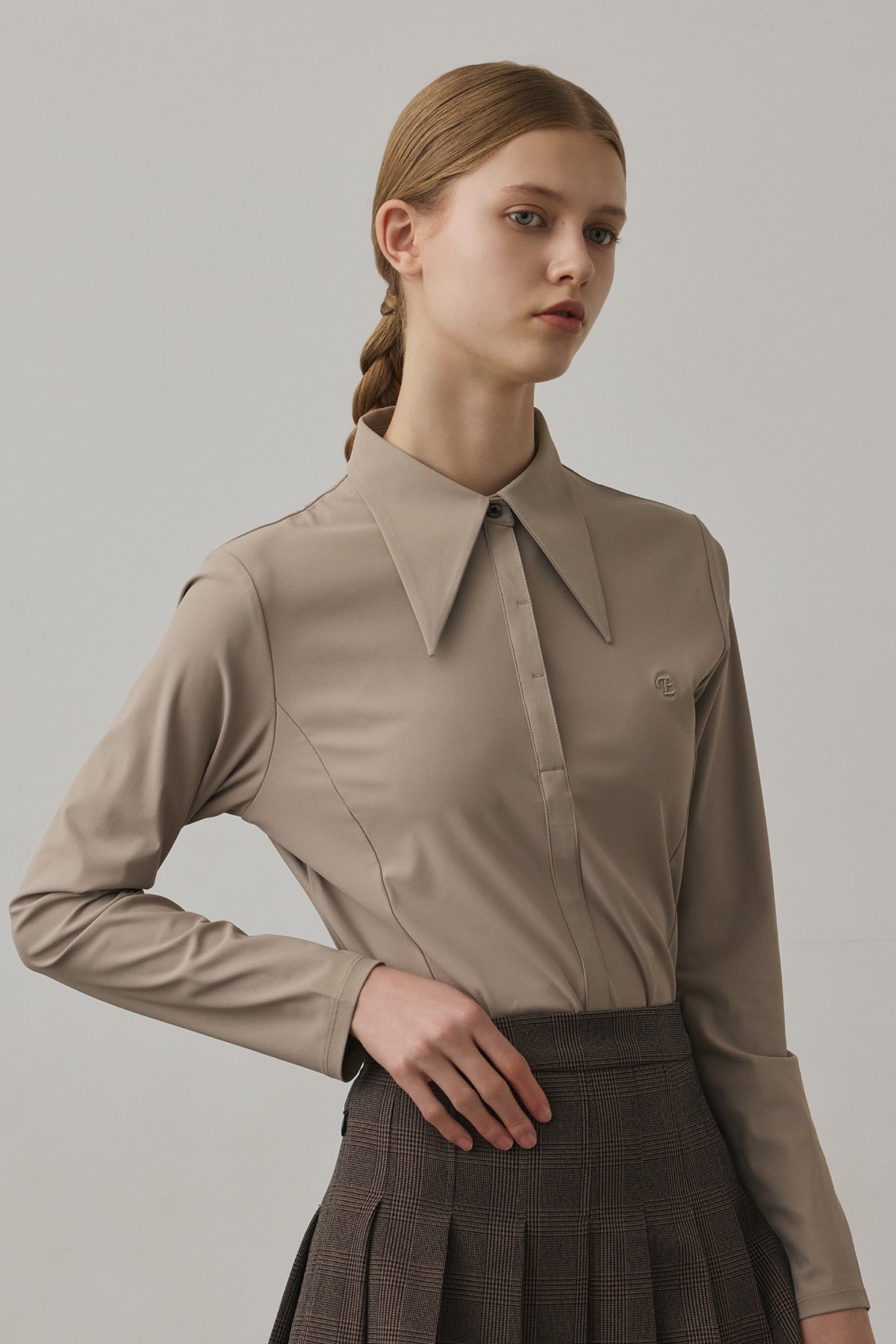 CLASSIC COLLAR SHIRT TOP - Beige
