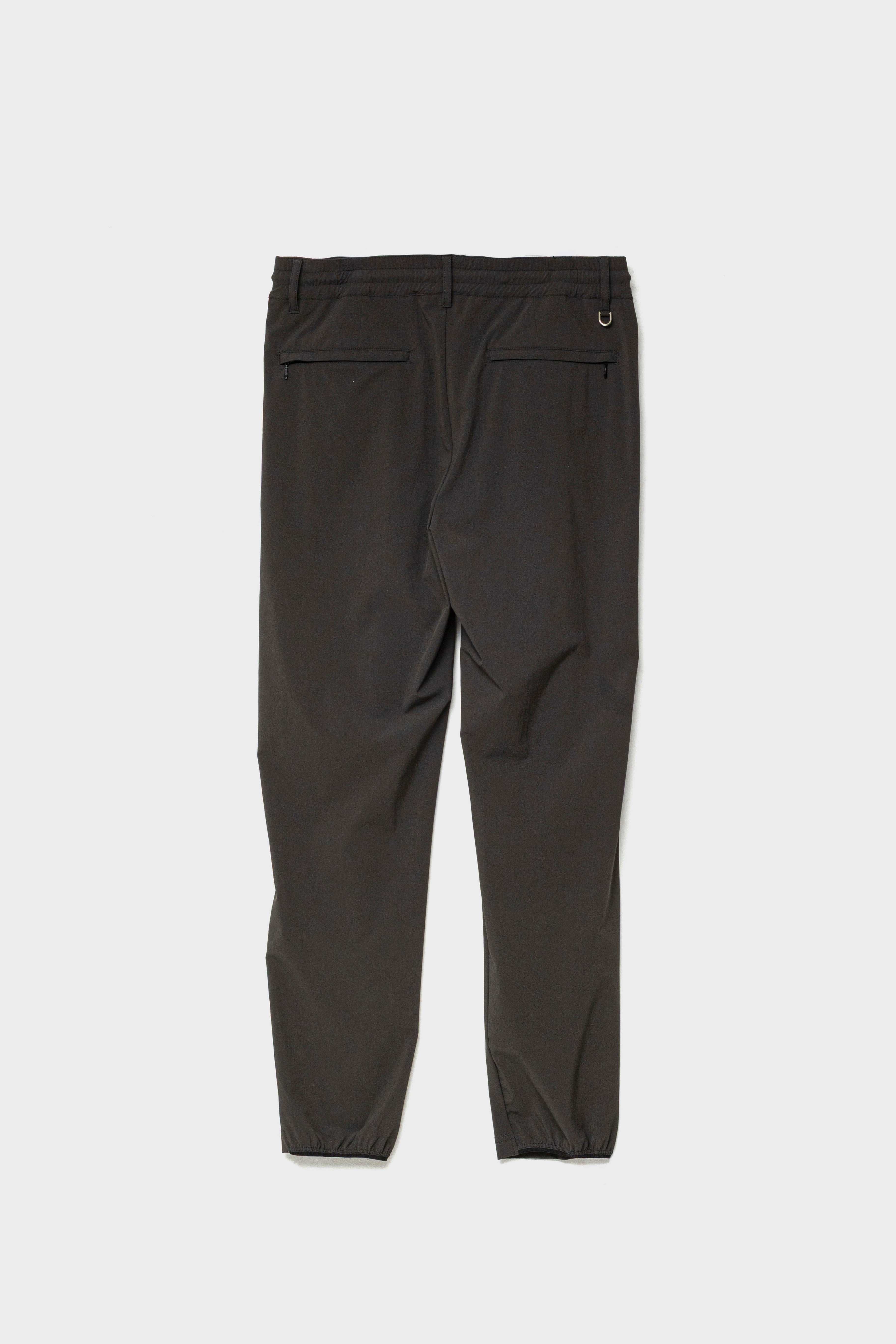 LIGHTFORM SLIM JOGGERS - Black