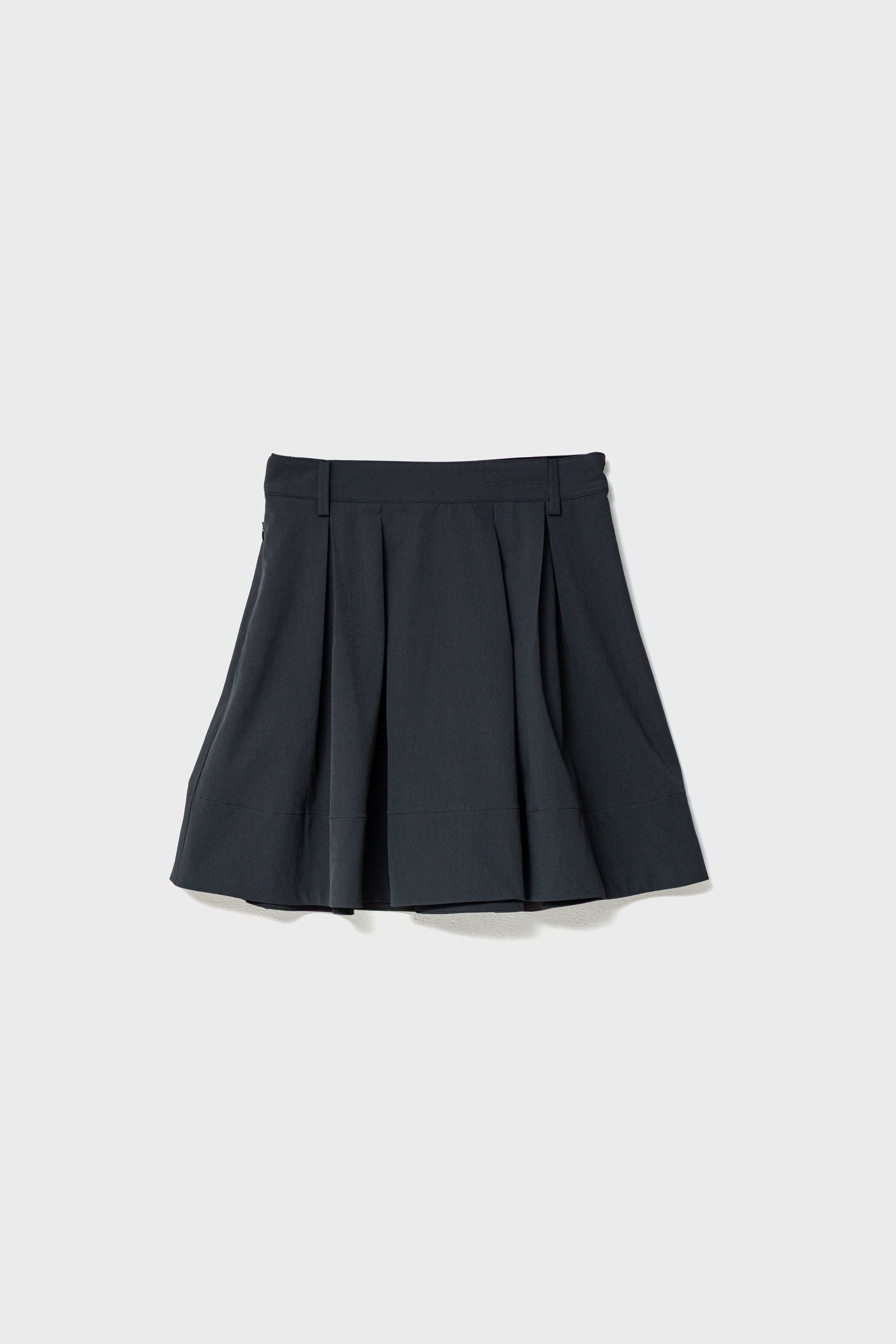 ROMAN FLARE SKIRT - Black