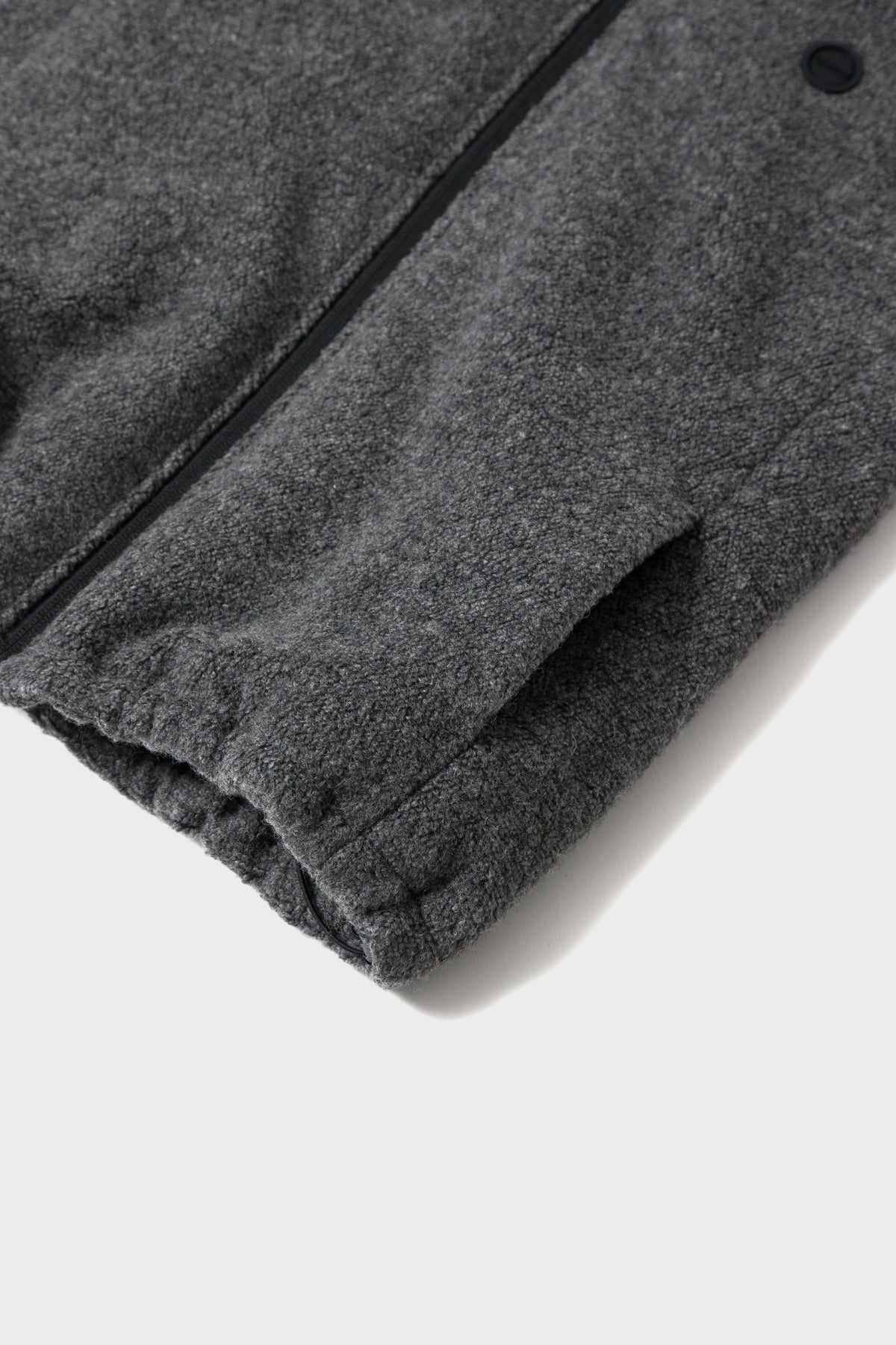 WOOLLY WARM VEST - Charcoal