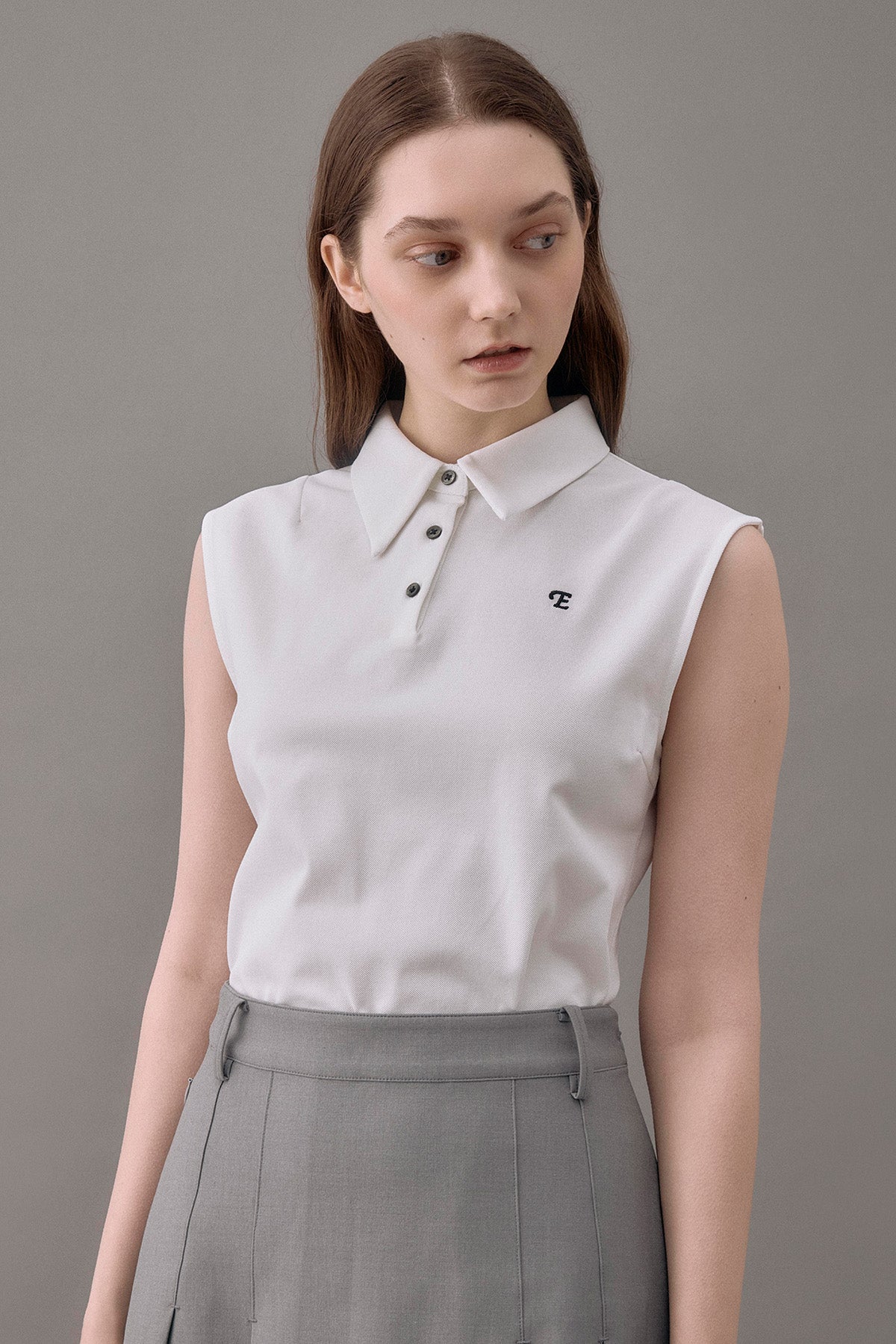 CLASSIC PIQUE SLEEVELESS TOP - White