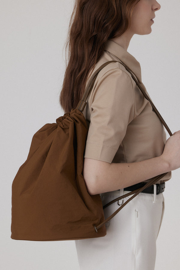 THE DAILY BACKPACK - Brown