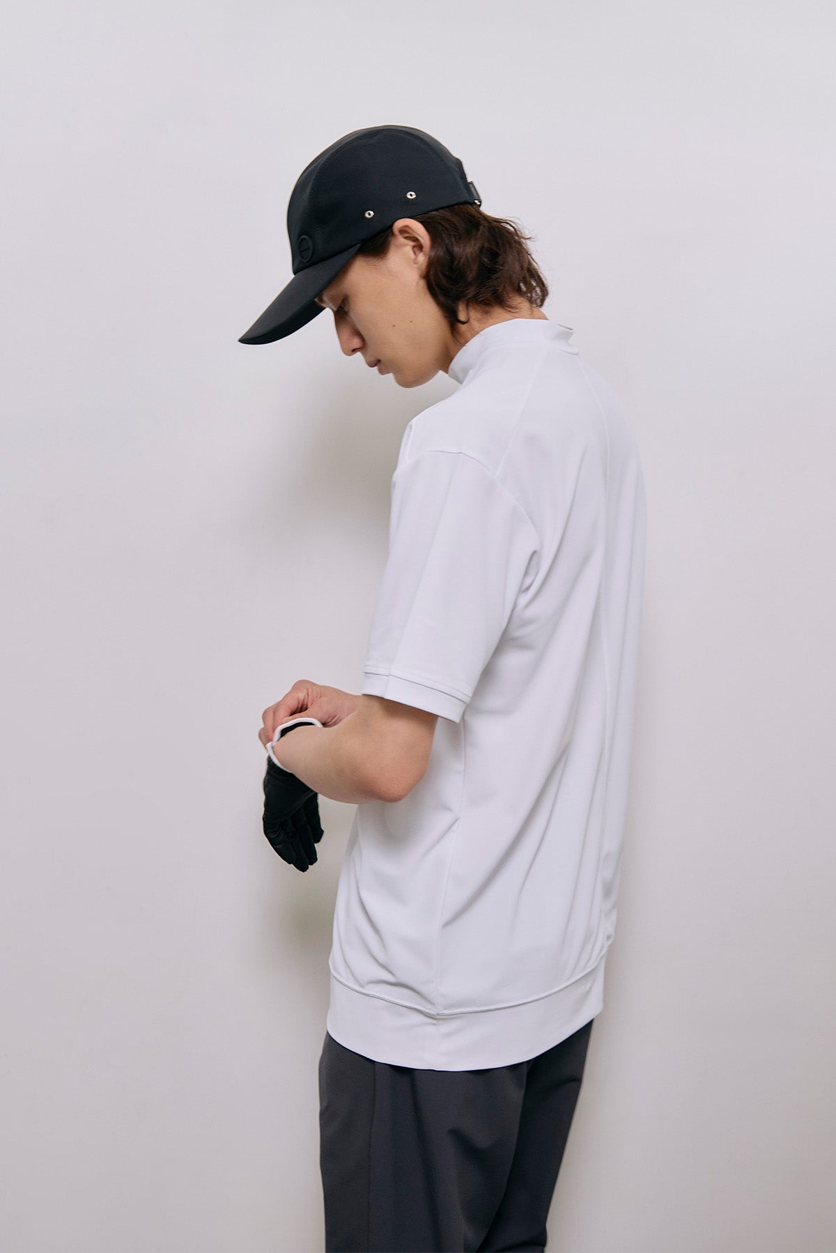 CLASSIC MOCKNECK TOP - White