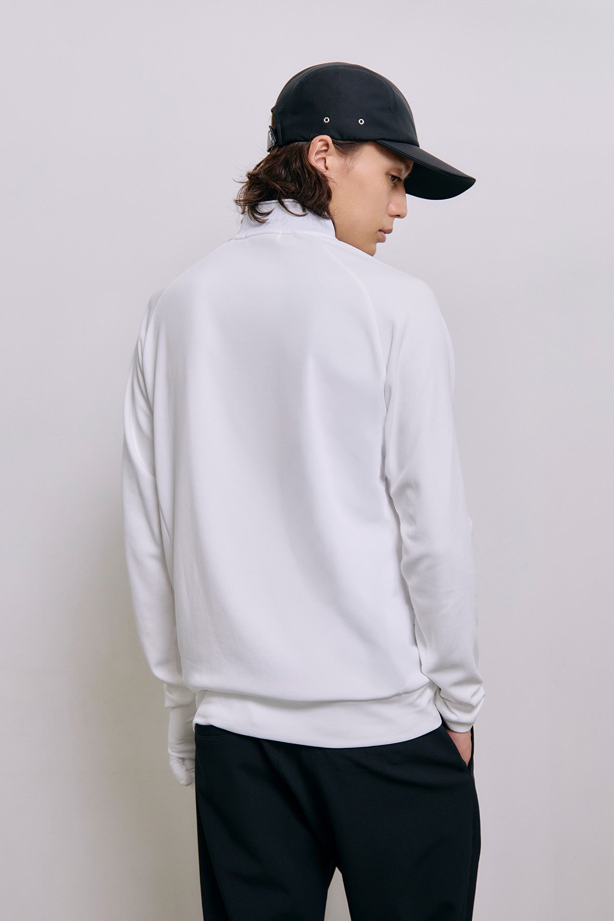 SMOOTH HALF ZIP HIGH NECK - White