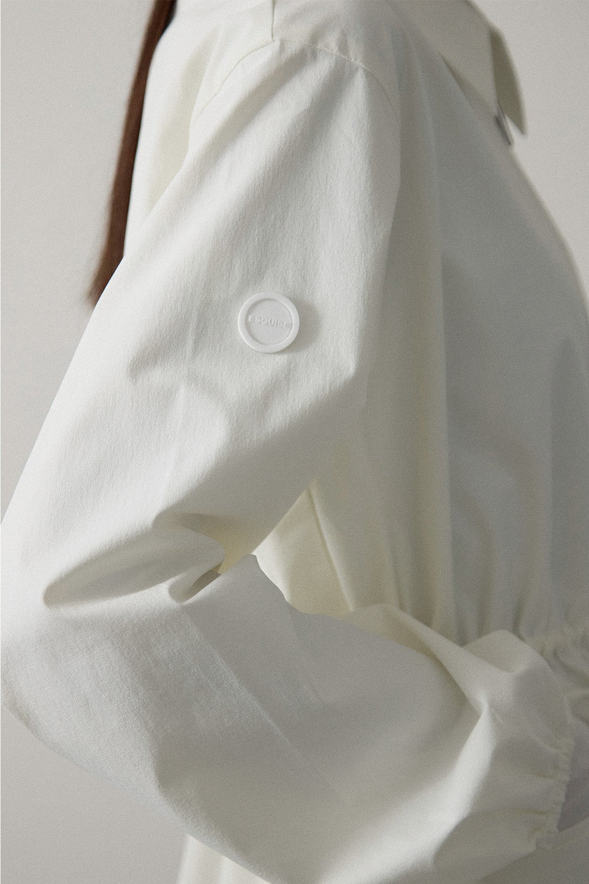 DRAWSTRING LIGHT JACKET - White
