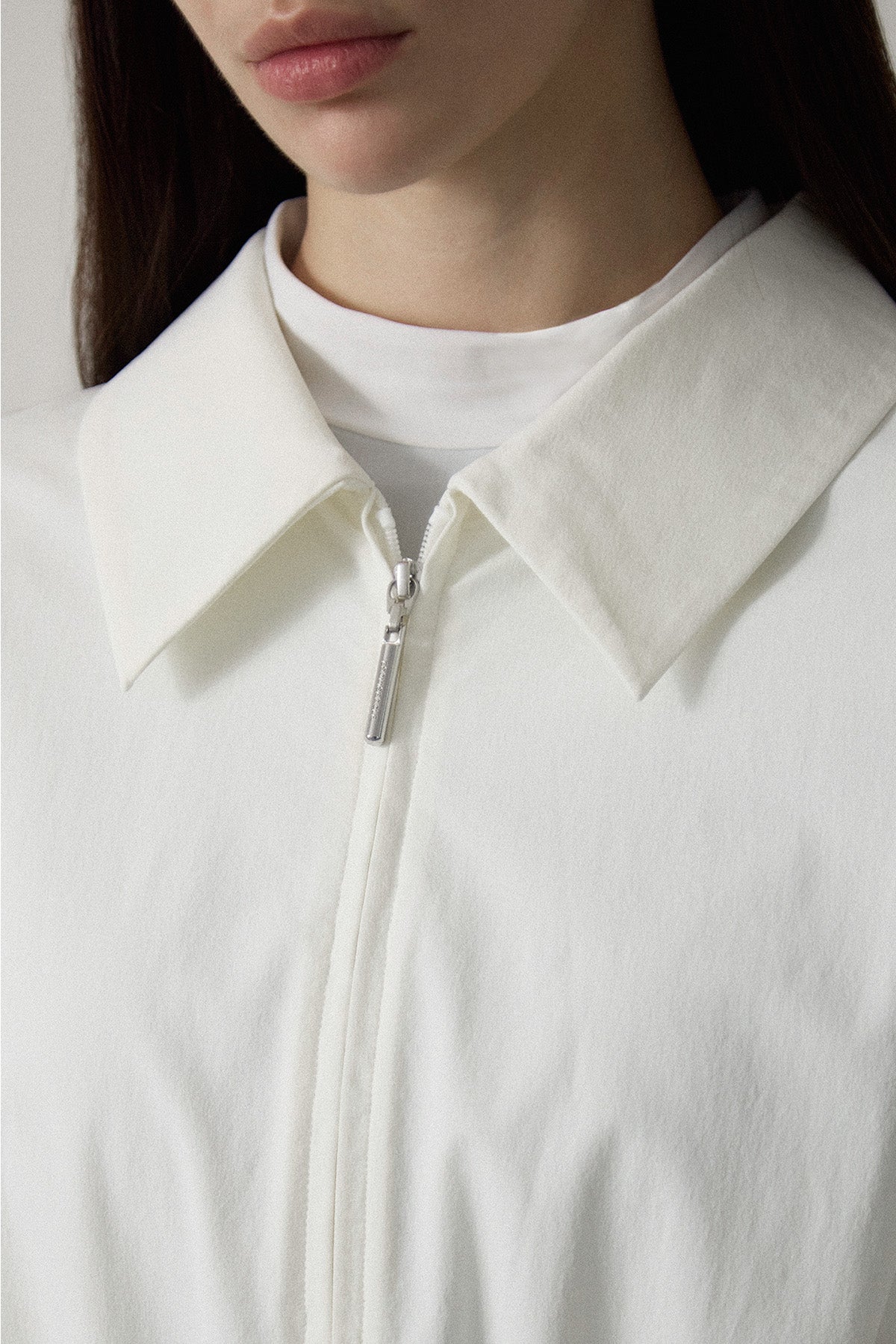 DRAWSTRING LIGHT JACKET - White