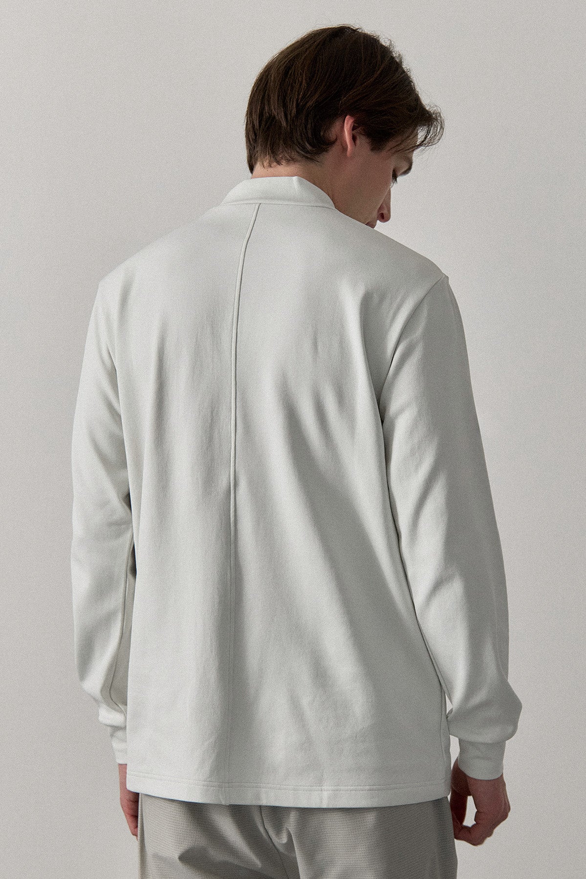 RELAXED STRETCH MOCKNECK - White